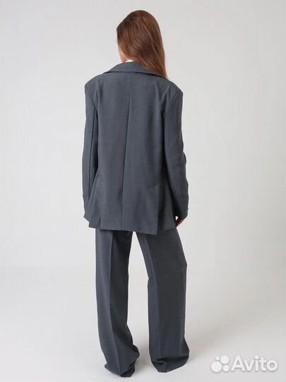 Костюм брючный