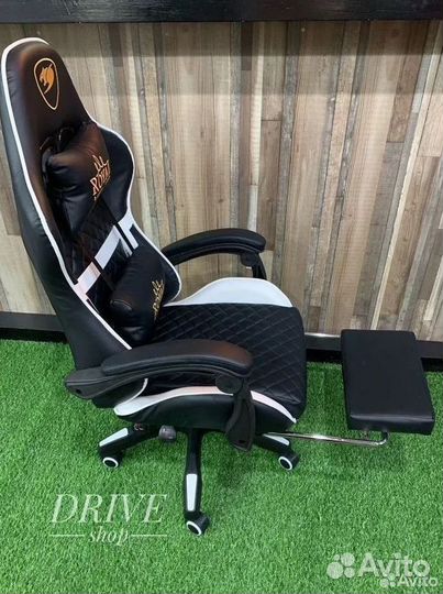 Компьютерное игровое (геймерское) кресло. Новые