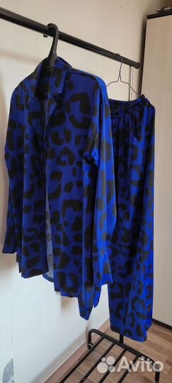 Костюм женский