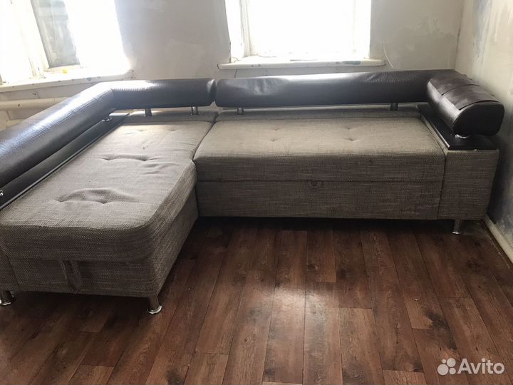 Угловой диван бу