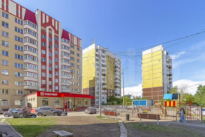 2-к. квартира, 48 м², 9/9 эт.