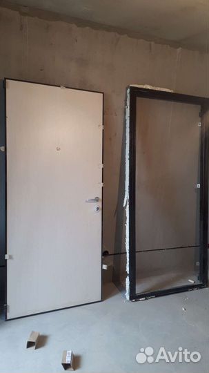 Дверь входная металлическая