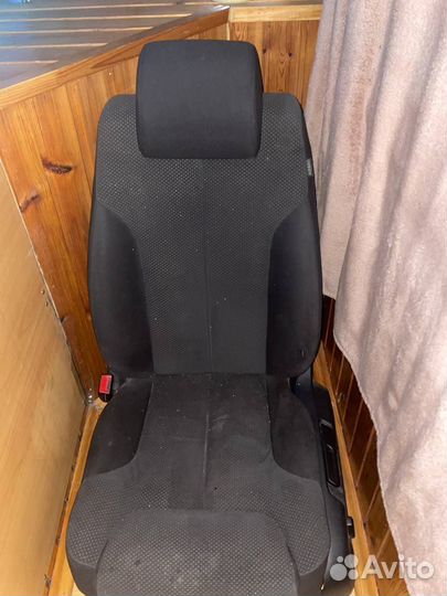 Сидения с электроприводом