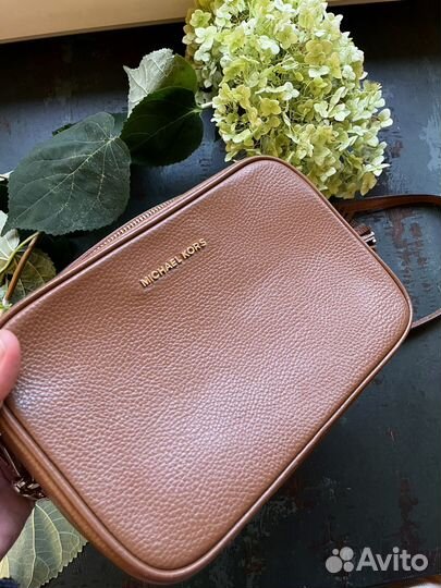 Сумка мессенджер Michael Kors