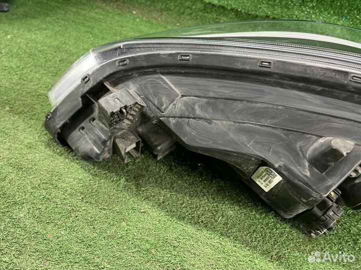 Фара правая Kia Rio