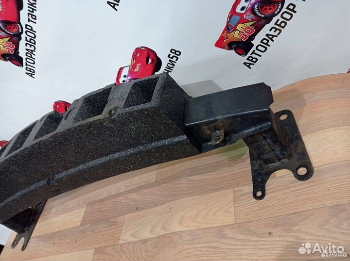 Усилитель Абсорбер бампера переднего Skoda fabia 2