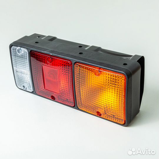 Стоп сигнал MMC canter, левый, широкий, ootoko