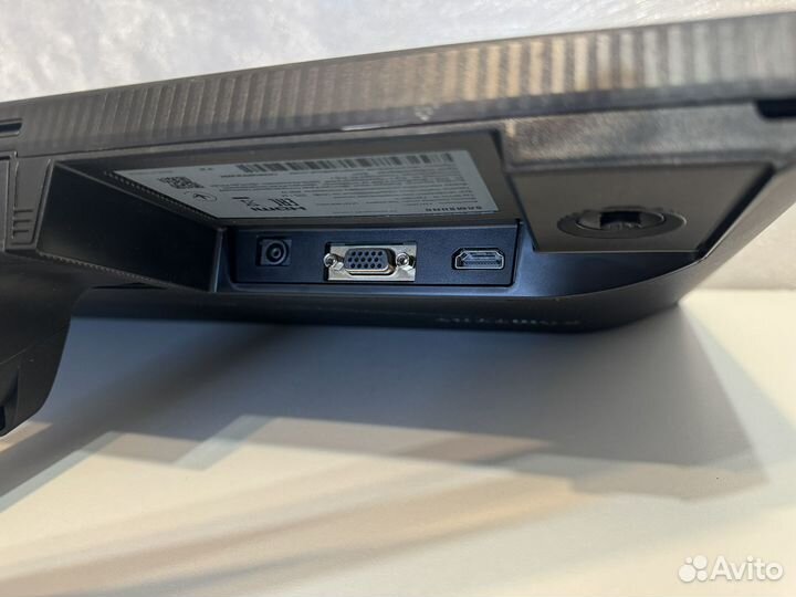 Монитор Samsung 22 дюйма