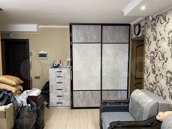 2-к. квартира, 44 м², 3/3 эт.