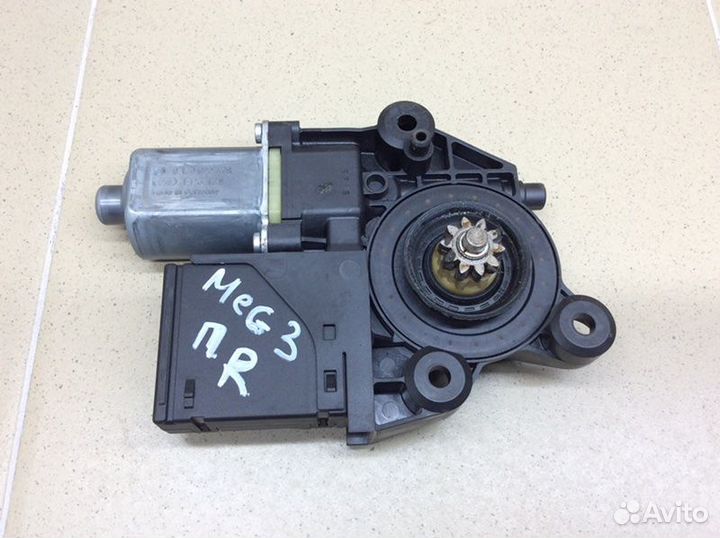 Моторчик стеклоподъемника передний правый Renault