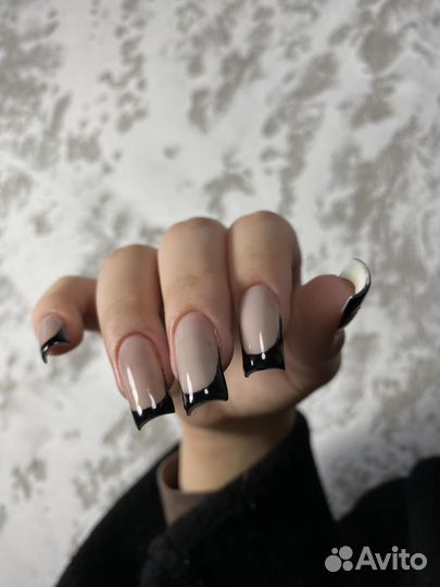 Мастер маникюра