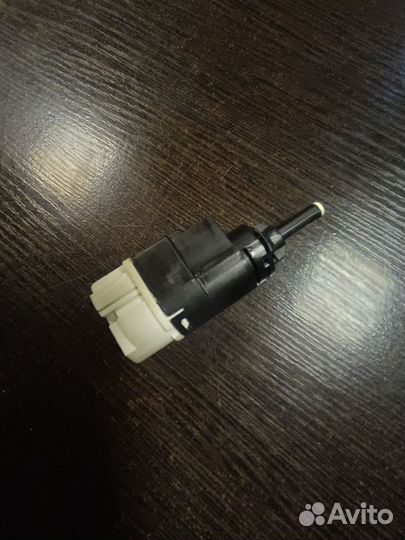 Датчик педали тормоза лада ларгус