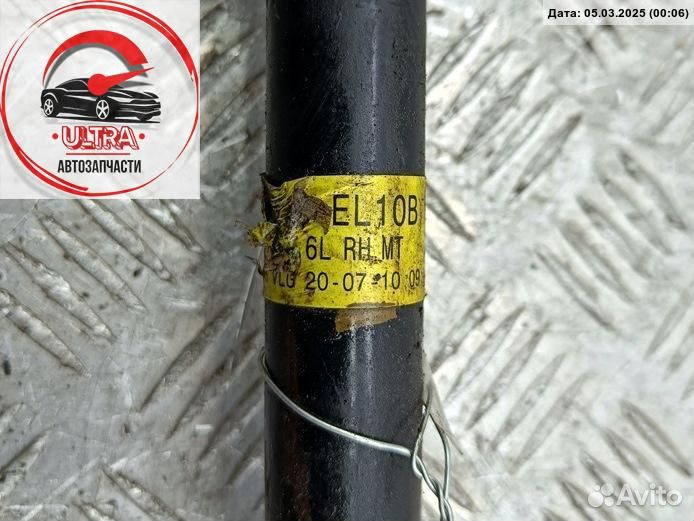 Полуось передняя правая б/у Nissan Tiida