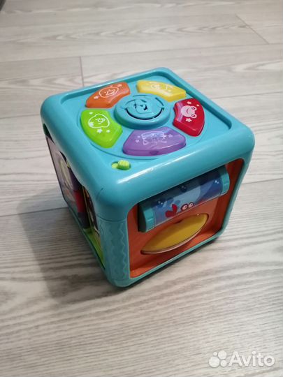 Развивающий кубик музыкальный