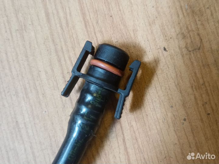 Трубка Вакуумного усилителя Renault logan 1. sande