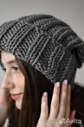 Шапка женская вязаная
