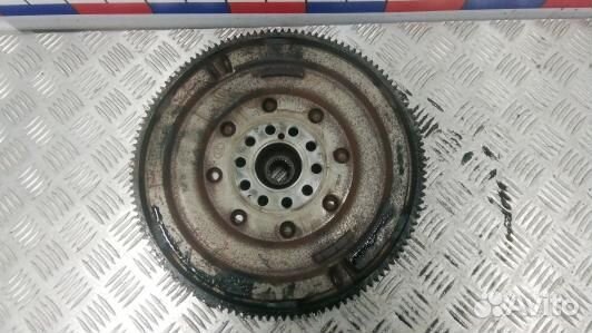 Маховик демпферный дизельный volvo V60 1 (3UK20A40