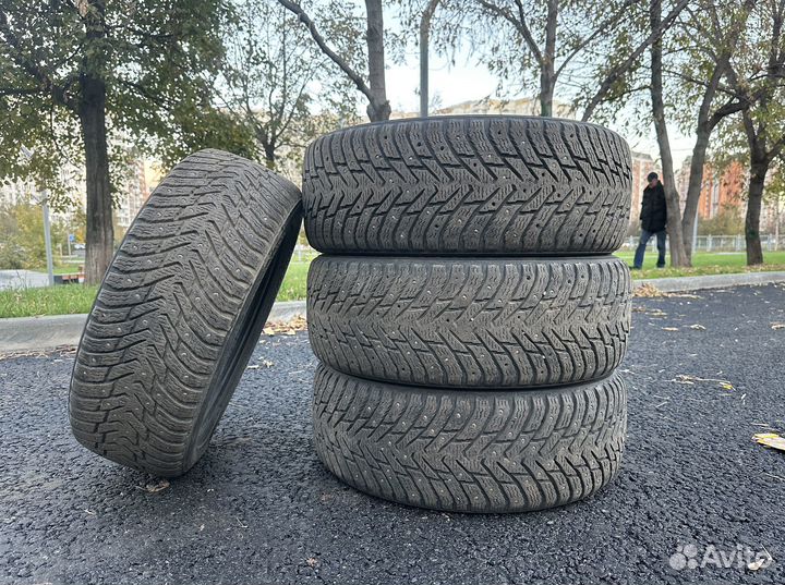 Nokian Tyres Hakkapeliitta 8 205/55 R16 94T