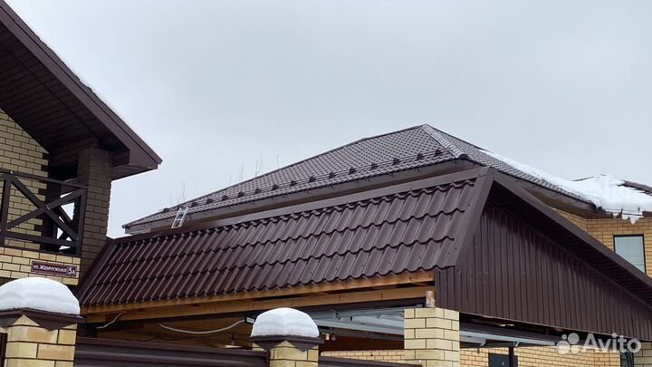 Монтаж снегозадержателей