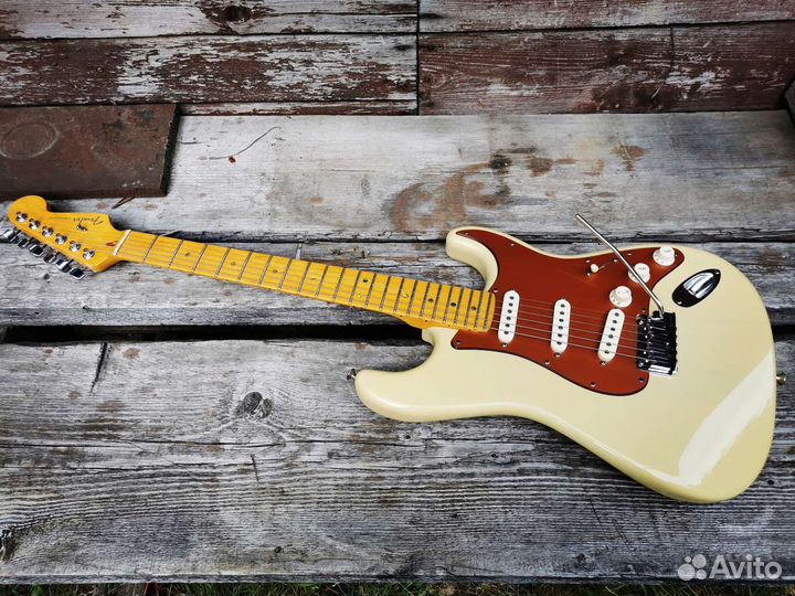 Fender Stratocaster American Deluxe V-Neck 2005