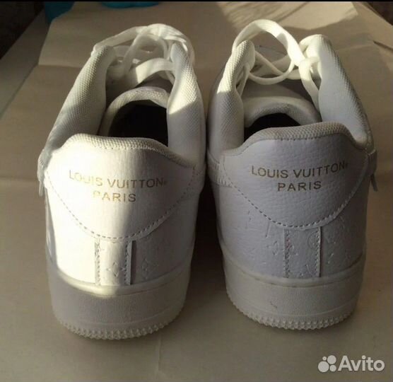 Кроссовки мужские 44 размер новые