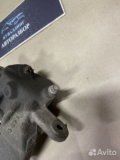 Тормозной цилиндр передний левый Nissan almera g15