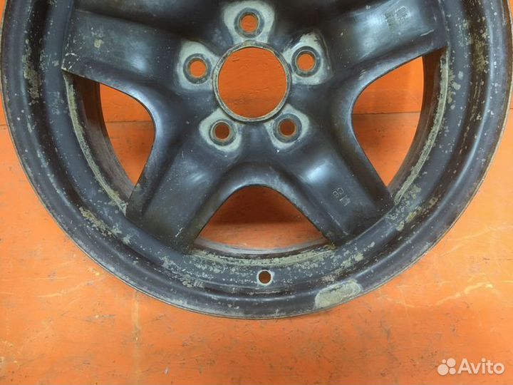 Есть дефект) 2 шт. Диски - диаметр 16 PCD 5х113
