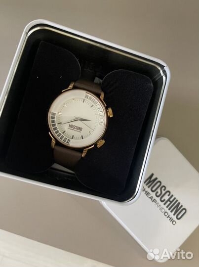 Наручные часы moschino оригинал