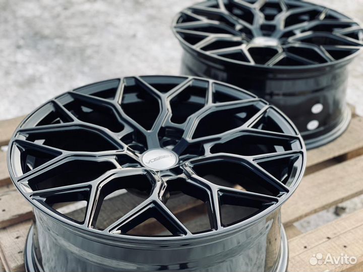 Диски Vossen R18 5x112