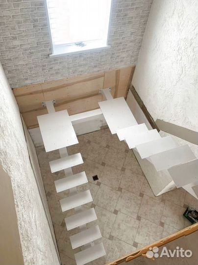 Лестницы винтовые под ключ