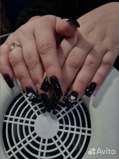 Мастер маникюра