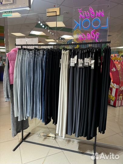 Готовый бизнес магазин шоурум женской одежды