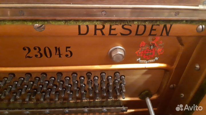 Пианино Ernst Kaps Dresden