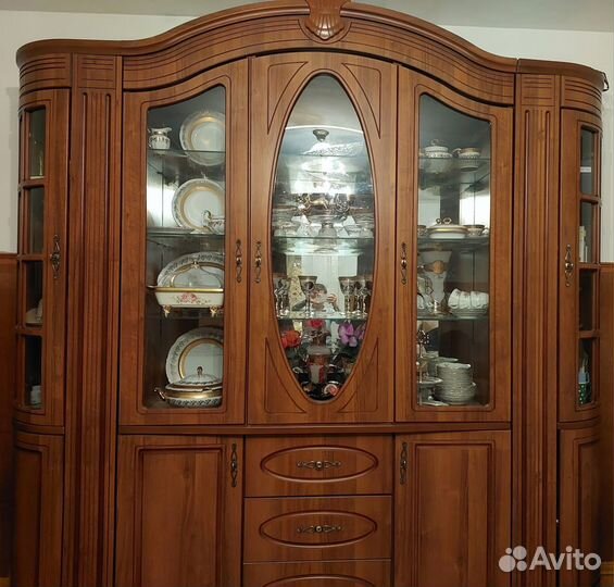 Стенка в гостиную бу