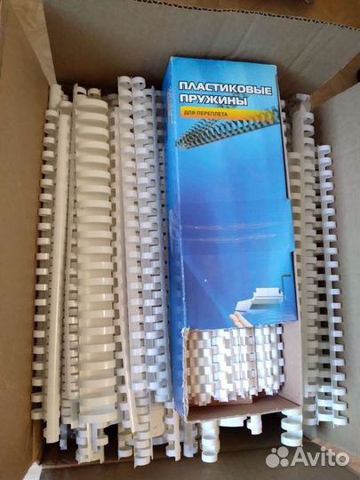 Пластиковые пружины