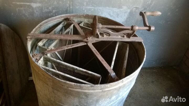 Медогонка 4 рамочная