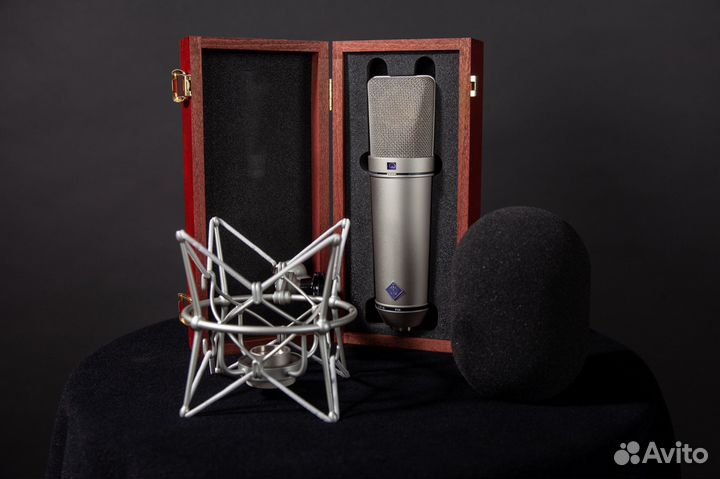 Студийный микрофон Neuman U-87 Ai