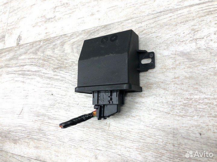 Блок электроний Peugeot 5008 универсал DV6C 2011