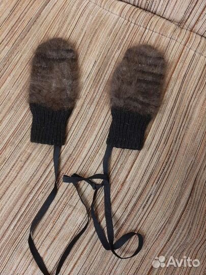 Варежки из шерсти собаки