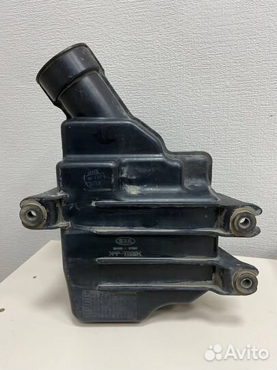 Резонатор воздушного фильтра Kia Sportage 2