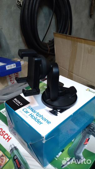 Автомобильный держатель смартфона sony