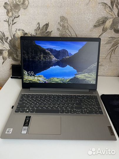 Ноутбук Lenovo ideapad 3