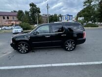 Cadillac Escalade 6.2 AT, 2011, 210 000 км, с пробегом, цена 1 900 000 руб.