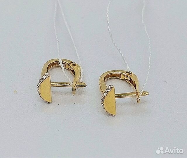 Золотые серьги с камнем