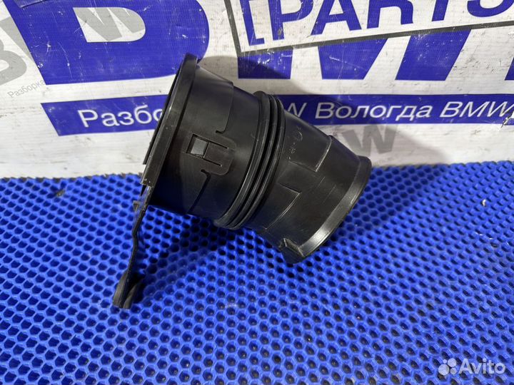 Патрубок воздушного фильтра BMW E60, E61