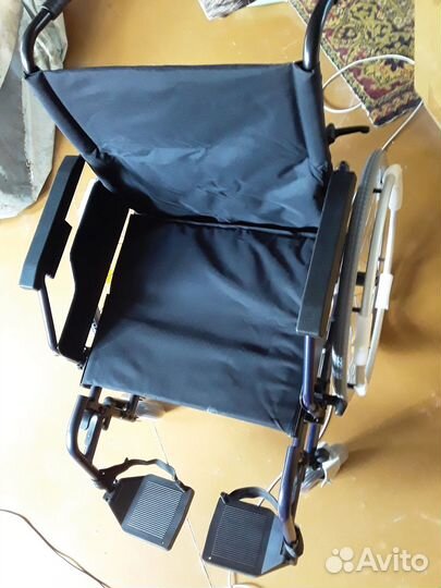 Инвалидное кресло коляска складное новое