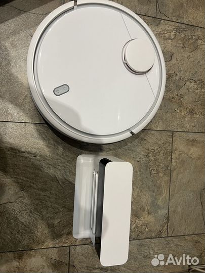 Робот-пылесос Xiaomi Mi Robot Vacuum