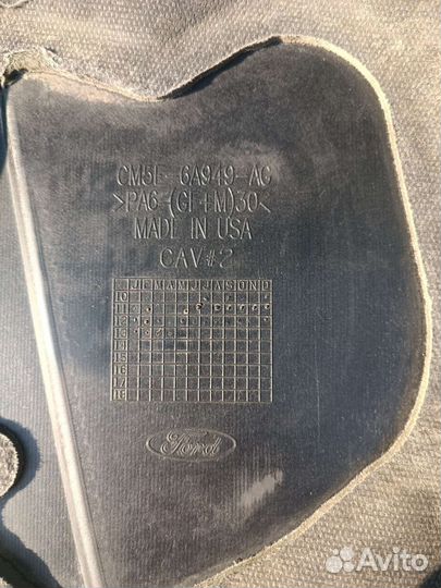 Крышка двигателя ford focus 3 2,0л