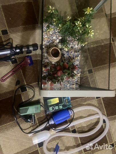 Аквариум с аксессуарами