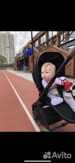 Коляска 2 в 1 Moon Resea S